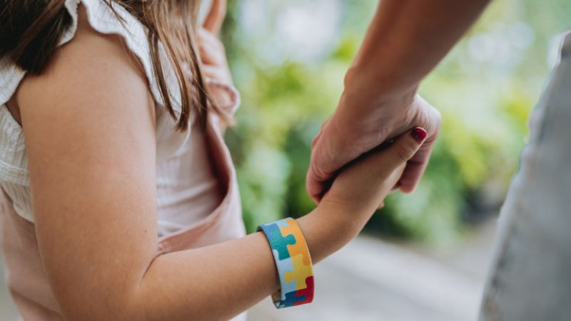 Майка на 5-годишно дете обвини бащата в сексуално насилие, предаде Нова